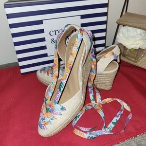 crown & ivy natural wedges, 8.5 M